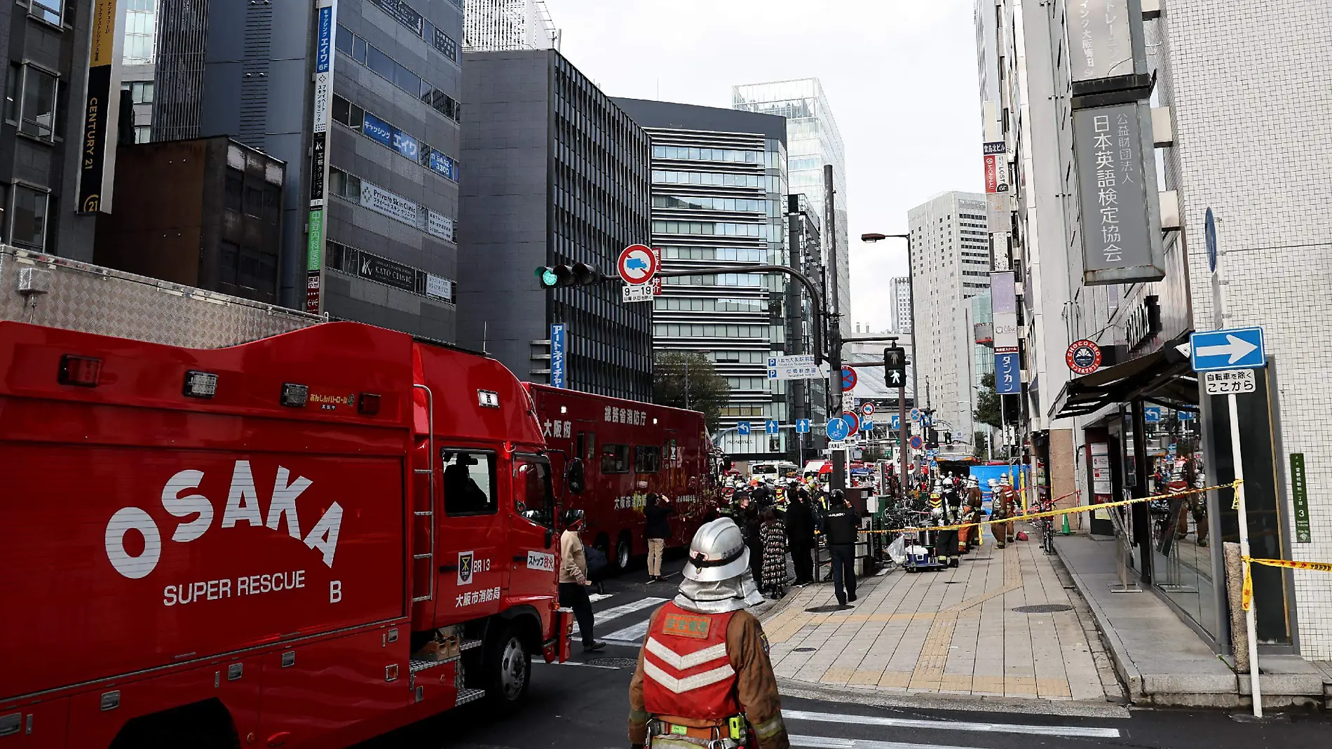 incendio edificio de japon